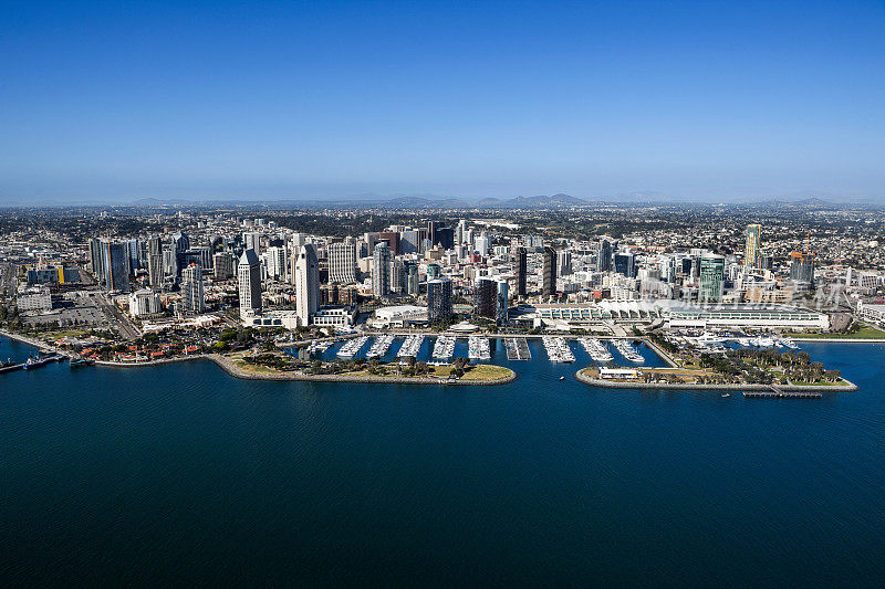 位于圣地亚哥的Embarcadero Marina Park